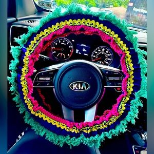 Natural life steering wheel cover NEW